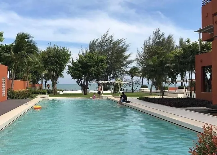 Front In Hua Hin Khao Tao